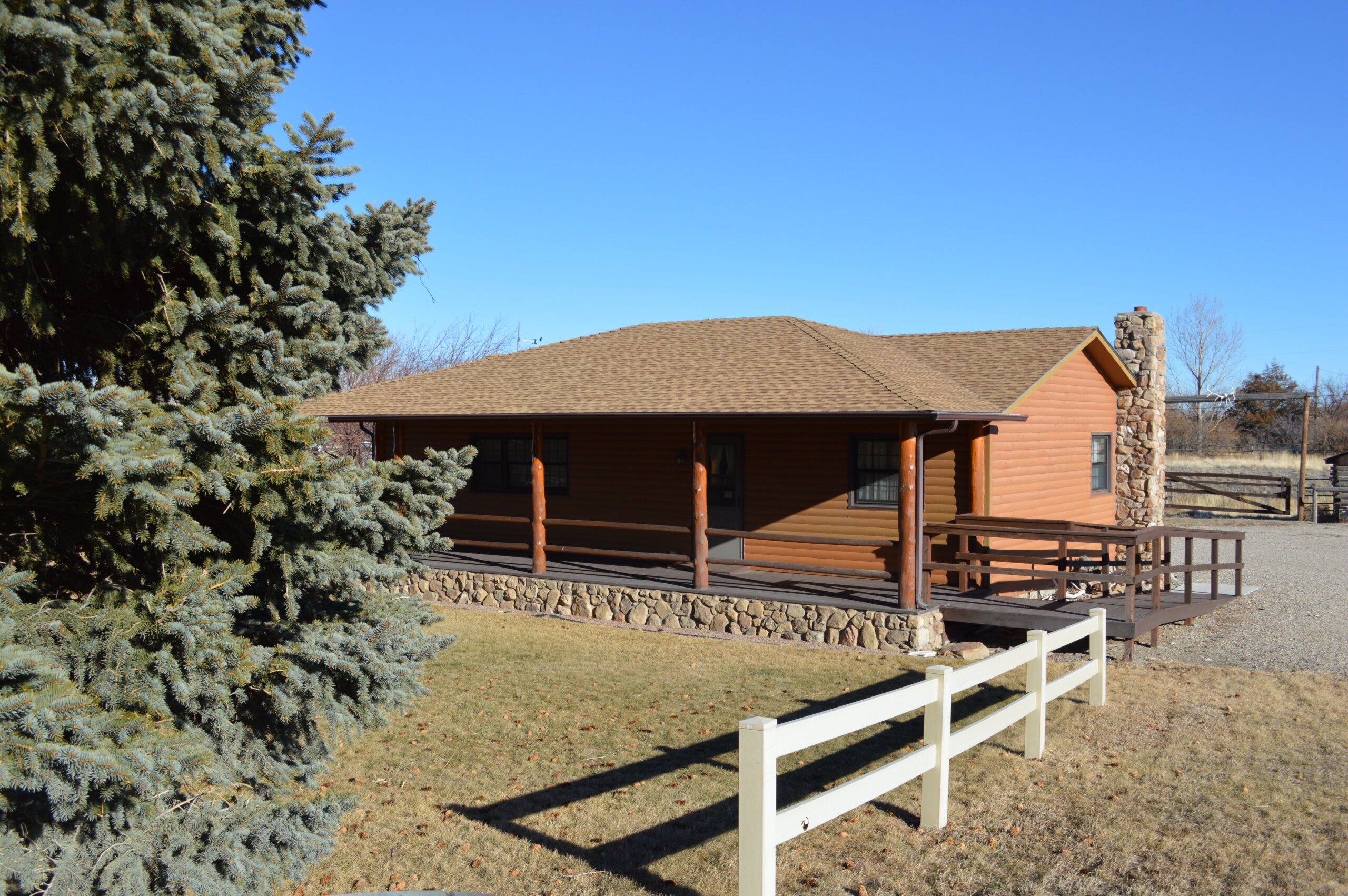 Cozy home Eagle Real Estate